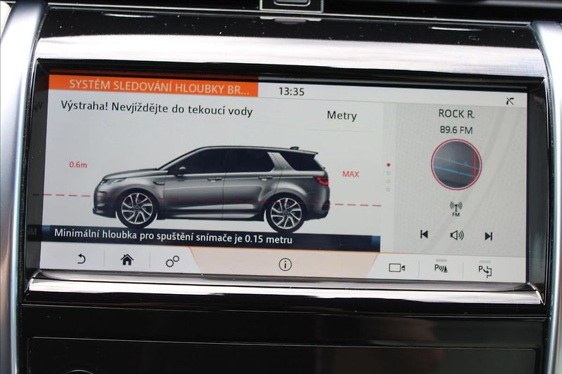 Land Rover Discovery Sport 1,5 P300e  A/T,4x4,R-DYNAMIC S - fotka 15 z 39