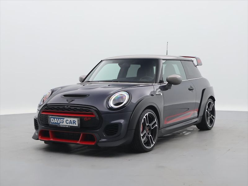 Mini Cooper 2,0 225kW JCW GP3 CZ DPH - fotka 3 z 32