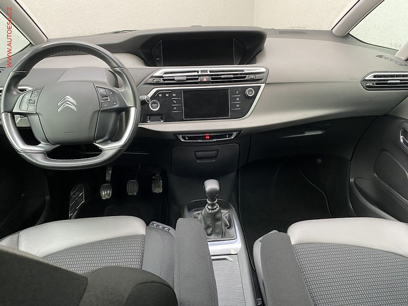 Citroën Grand C4 SpaceTourer (2019) 1.5 HDi, Shine, TZ, navi - fotka 8 z 19