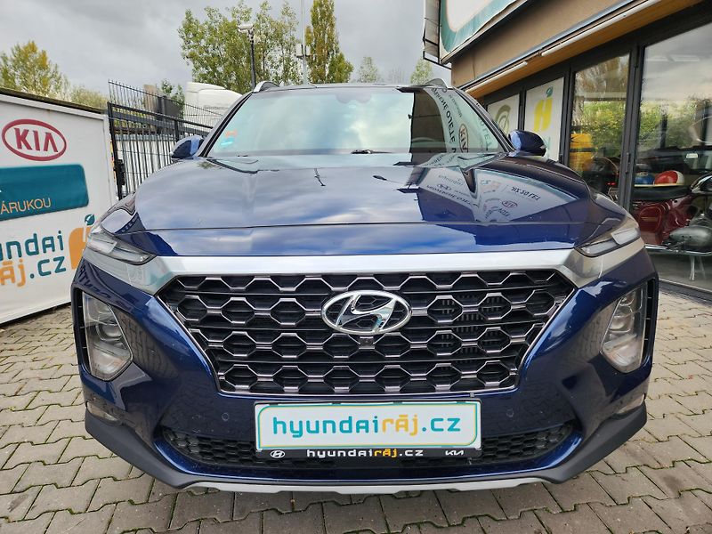Hyundai Santa Fe (2019) 2.2-PREMIUM-PANORAMA-7 MÍST - fotka 2 z 9