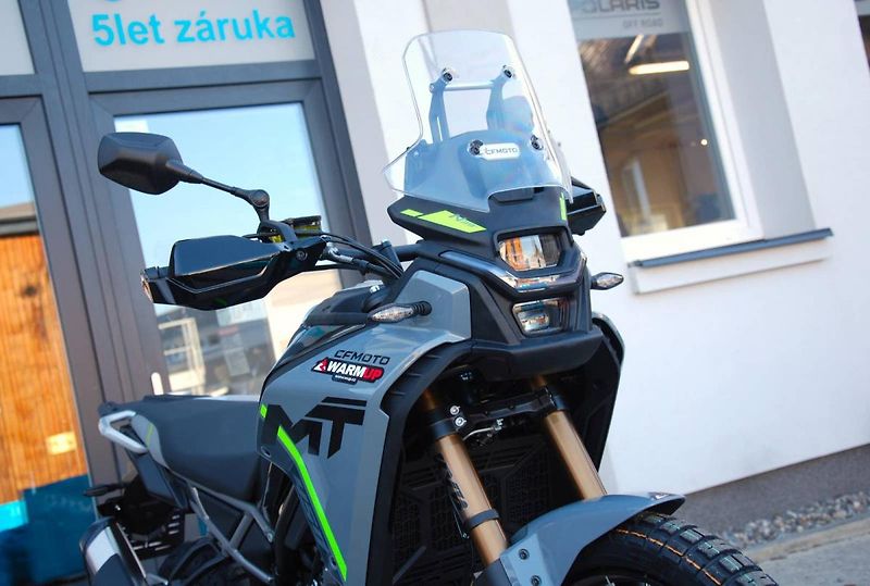 CFMOTO 450 MT-R (2026) 450MT-R GREY - fotka 14 z 25