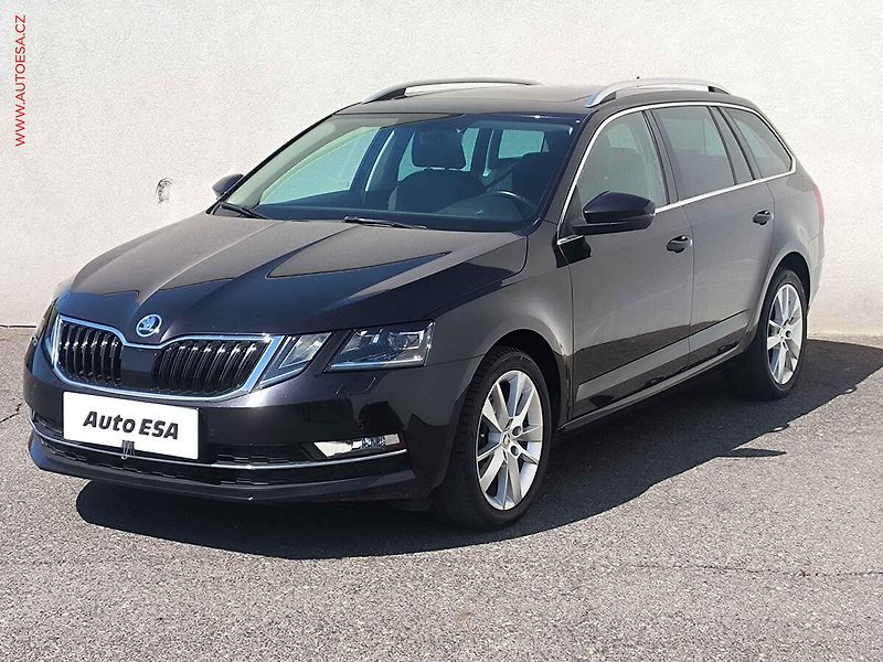 Škoda Octavia (2018) 1.6 TDi, Style, DSG, LED - fotka 3 z 26