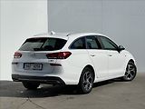 Hyundai i30 1,5 T-GDI Combi Family Smart - náhled 2