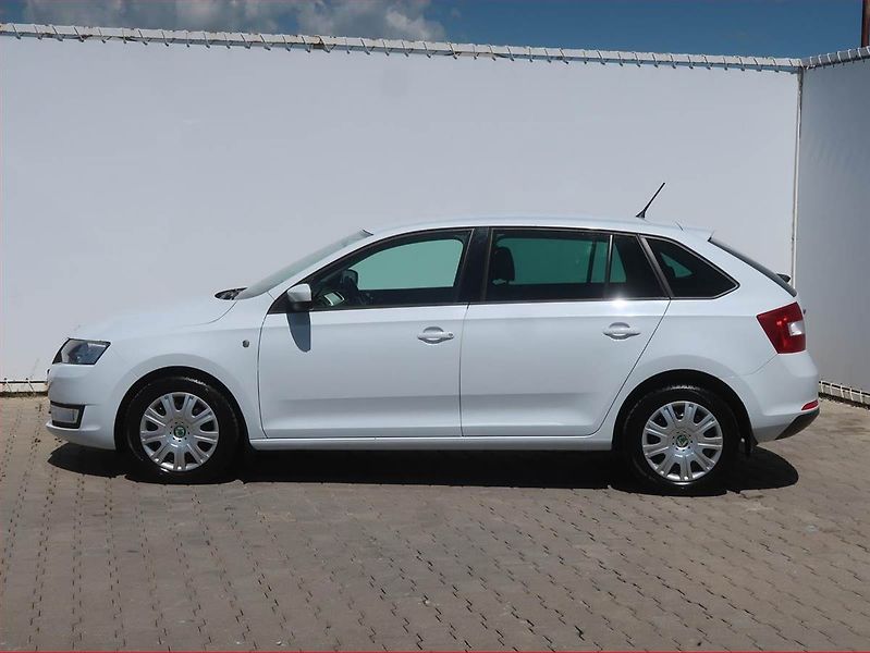 Škoda Rapid (2014) Spaceback 1.2 TSI, Tempomat - fotka 3 z 15
