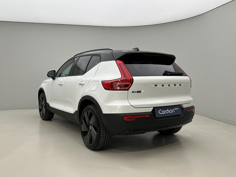 Volvo EX40 (2026) TWIN BLACK ULTRA  - fotka 9 z 45