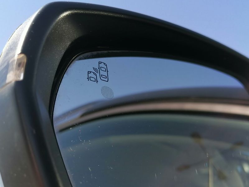 Citroën C5 Aircross (2021) 1.5 HDi 65 273 KM!Velká Výbava - fotka 26 z 29