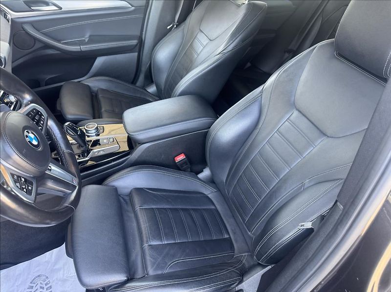 BMW X3 3,0 d,Xdrive,Pano,Kůže,DPH,Kam - fotka 13 z 27