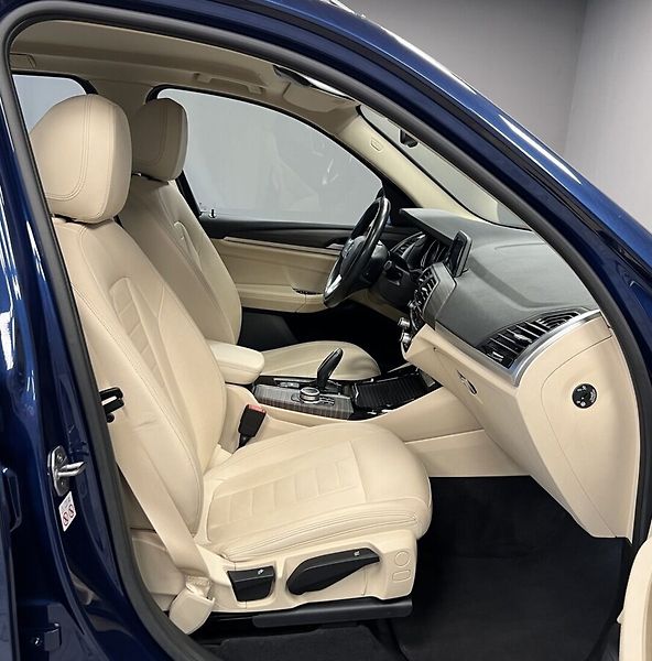 BMW X3 2,0 xDrive20d xLine AT - fotka 9 z 18
