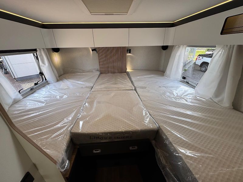 Pilote (2026) G720FGJ Expression - fotka 27 z 37