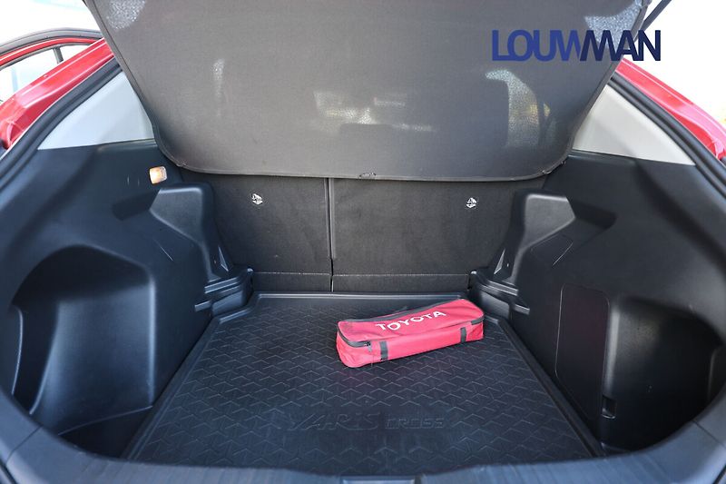 Toyota Yaris Cross COMFORT - fotka 14 z 19