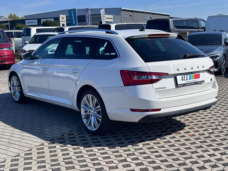 Škoda Superb 2.0 TDI 110kW Style - fotka 5 z 18