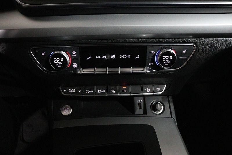 Audi Q5 Q5 40 TDI quattro Stronic - fotka 19 z 26