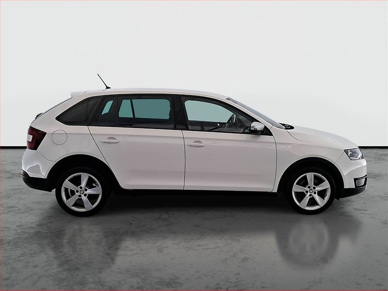 Škoda Rapid (2018) Spaceback 1.0 TSI, Serv.kniha - fotka 6 z 17