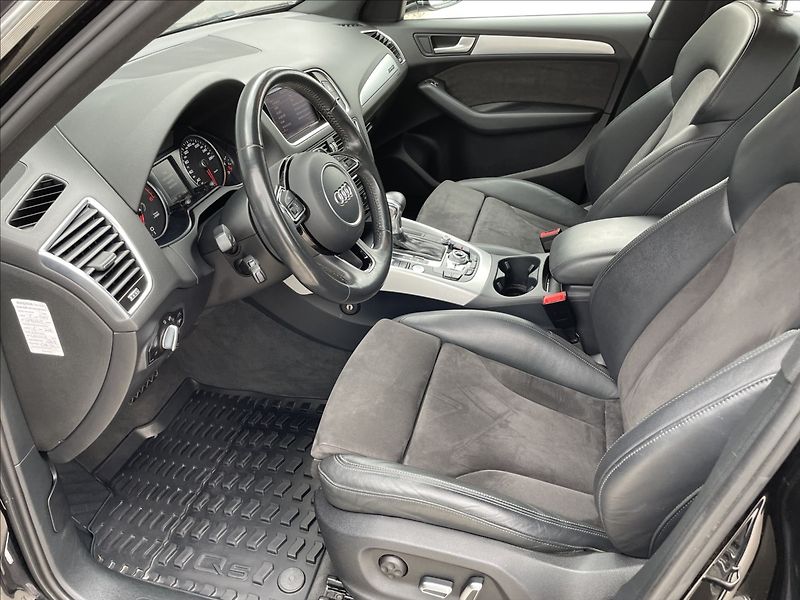 Audi Q5 3,0 TDI 190KW S-Line ČR.1.MAJ. - fotka 16 z 26