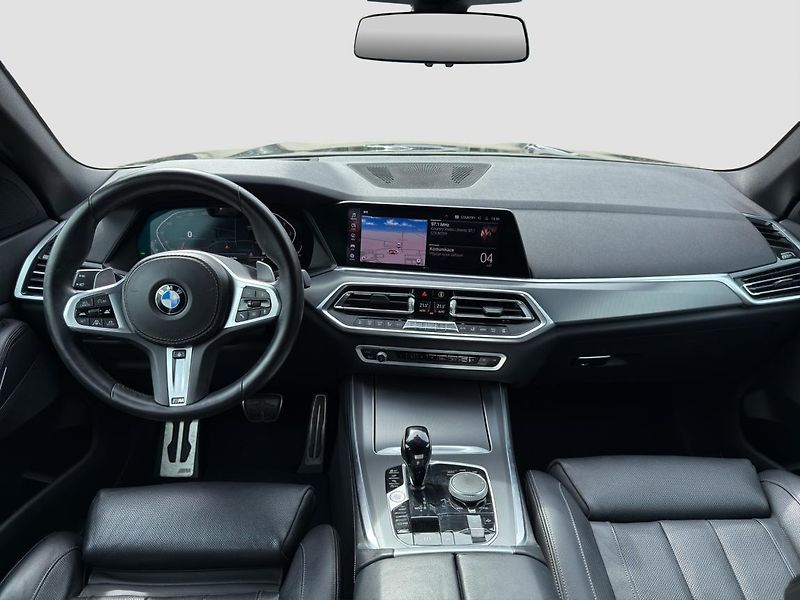BMW X5 xDrive30d - fotka 4 z 20