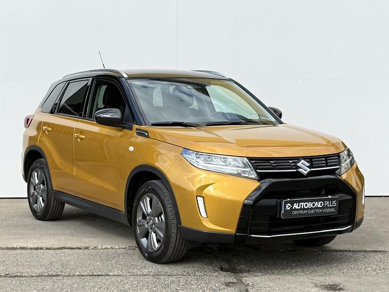 Suzuki Vitara 1.5 HYBRID 4x4 AT Premium - fotka 6 z 21