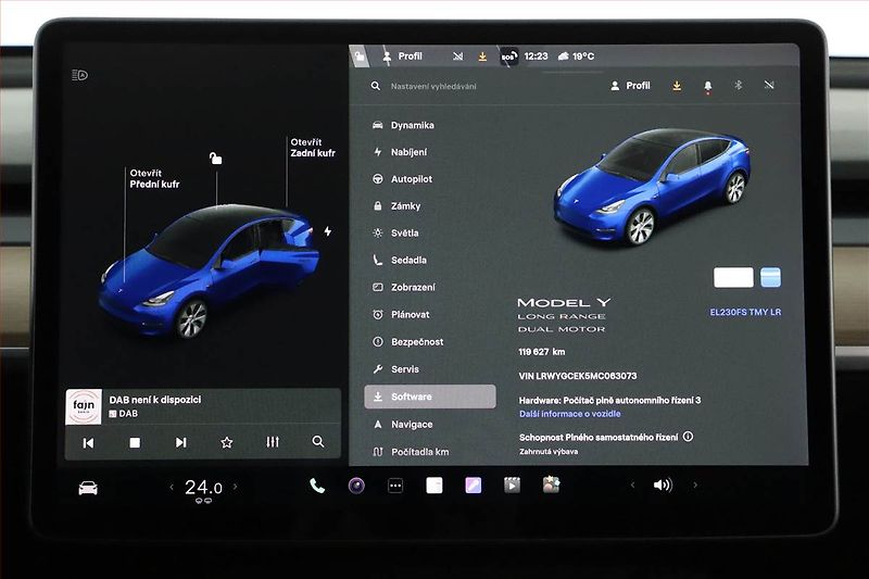 Tesla Model Y (2021) Long Range AWD 75kWh, SoH 91% - fotka 15 z 28