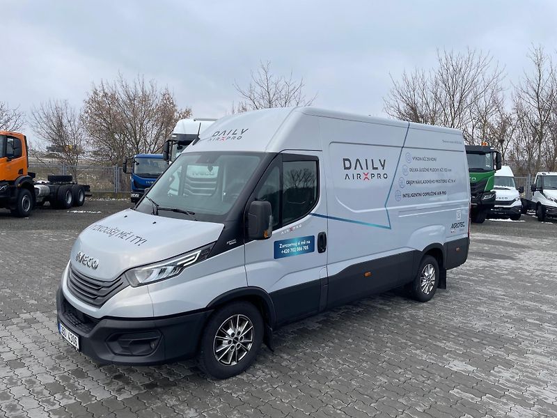 Iveco Daily (2023) 35S18  AIR  12m3 - fotografie inzerátu