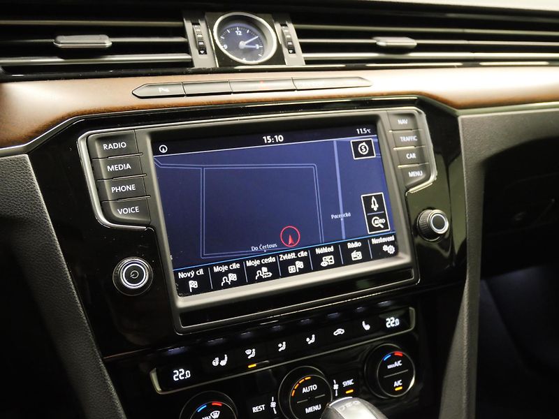 Volkswagen Passat - fotka 15 z 25