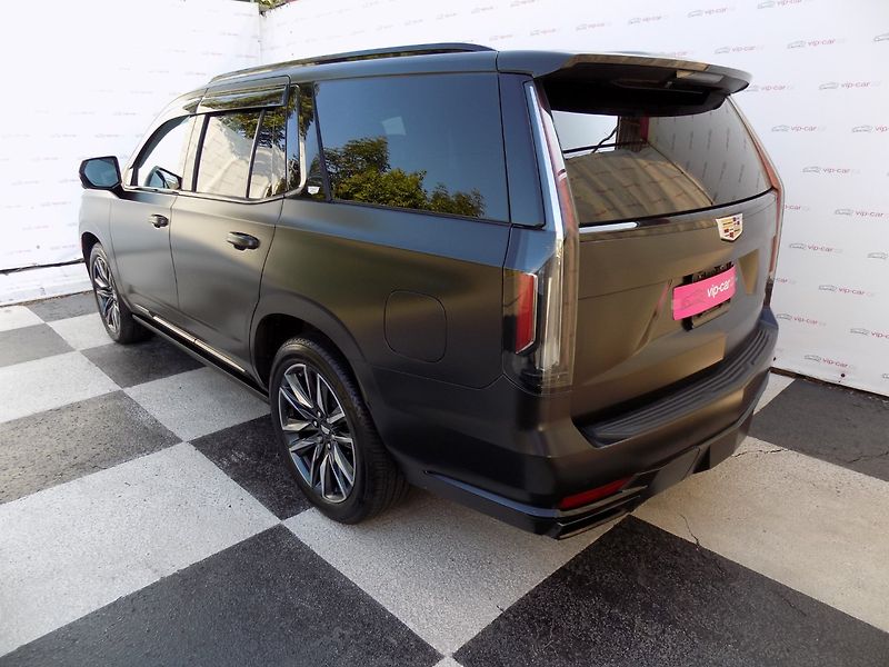 Cadillac Escalade (2022) 6.2/V8/4WD/Sport Platinum/ČR/ - fotka 3 z 50