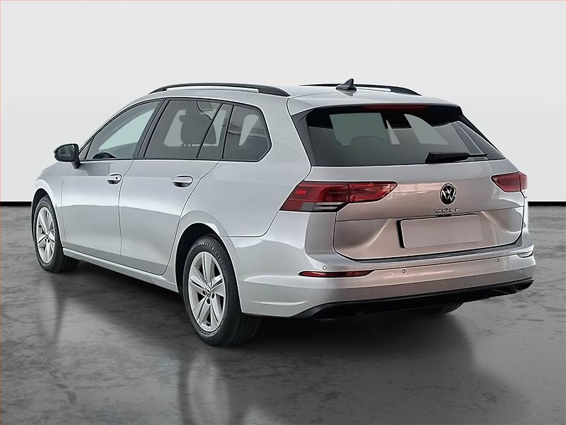 Volkswagen Golf (2021) Life 1.5 TSI, Serv.kniha - fotka 4 z 19