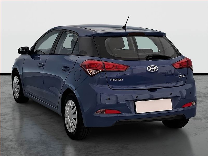 Hyundai i20 (2015) 1.2, Serv.kniha, Park. senzory - fotka 4 z 16