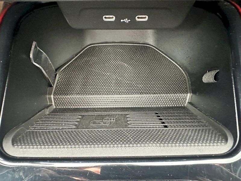 Škoda Fabia (2025) 1,0 TSI / 85 KW / Monte Carlo - fotka 22 z 30