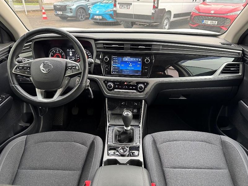 SsangYong Korando (2021) 1,5 TGDI (163k) e-XGI 4x4 6MT - fotka 19 z 37