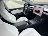 Tesla Model Y (2025) - náhled 34