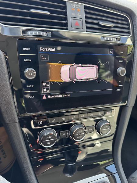 Volkswagen Golf Variant (2019) Highline - fotka 14 z 28