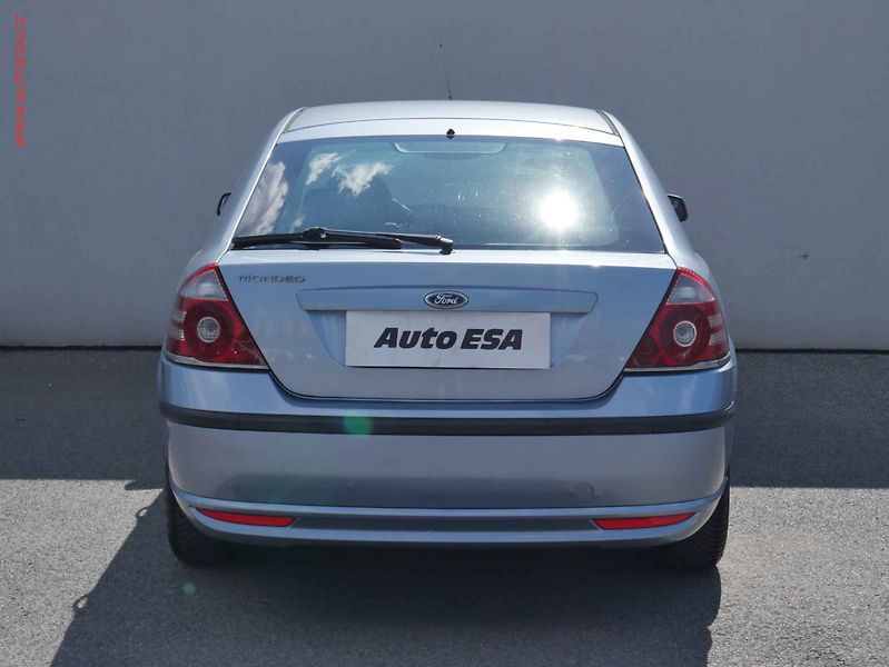 Ford Mondeo (2005) 2.0i, ČR, AAC, tempo - fotka 5 z 13