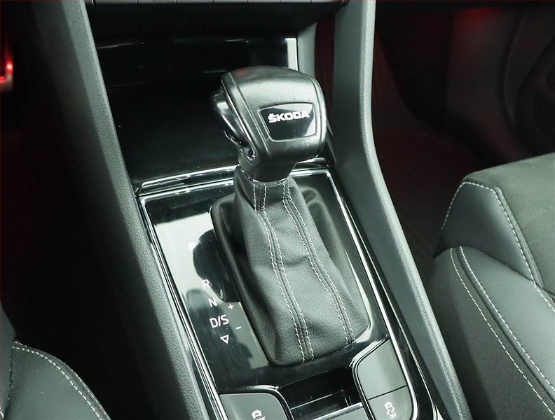 Škoda Kodiaq (2023) Sportline 2.0 TDI - fotka 13 z 23