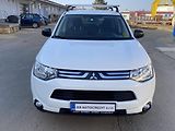 Mitsubishi Outlander (2014) 2,0i - Invite - 1 Majitel - náhled 1