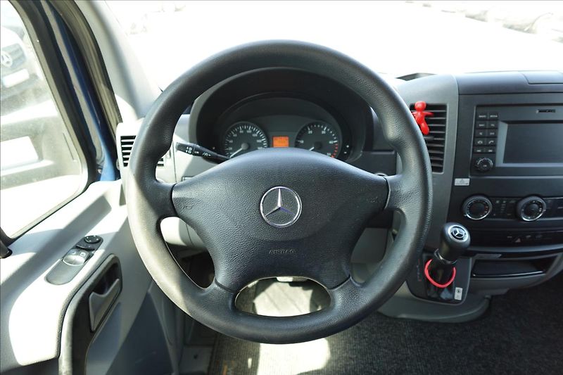 Mercedes-Benz Sprinter 2,2 CDi  316 SKŘÍŇ+KŠILT - fotka 21 z 29