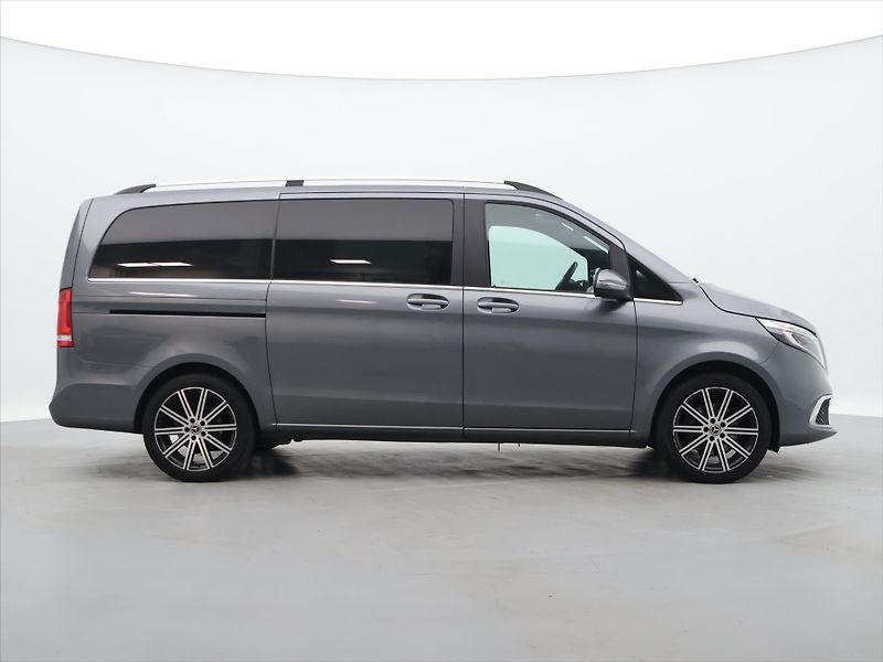 Mercedes-Benz Třídy V 2,0 300d 176kW CZ DPH 7-Míst 4 - fotka 8 z 43