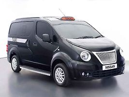 Upravený Nissan NV200 jako taxík pro Londýn.