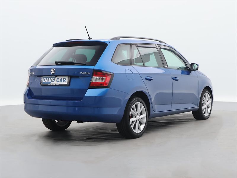 Škoda Fabia 1.2 TSI 81kW Style CZ 1.Maj. - fotka 7 z 29
