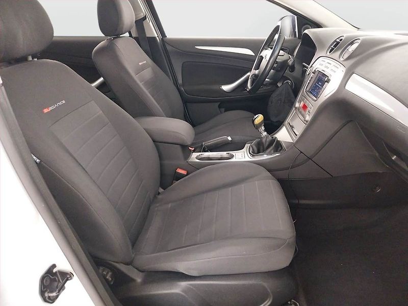 Ford Mondeo (2008) 2.0 TDCi, Serv.kniha, nová STK - fotka 9 z 22