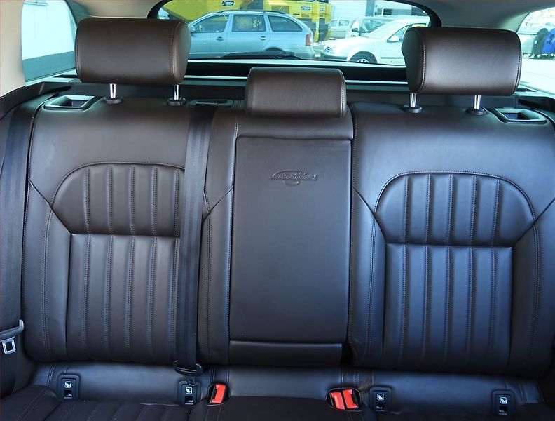 Škoda Superb (2016) Laurin&Klement 2.0 TDI - fotka 10 z 28
