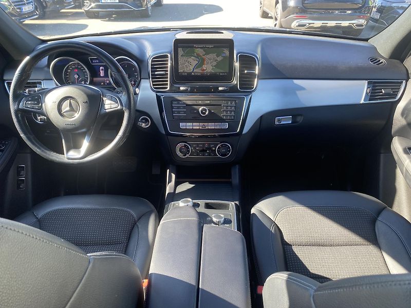 Mercedes-Benz GLE 250d 4M AMG - fotka 9 z 27