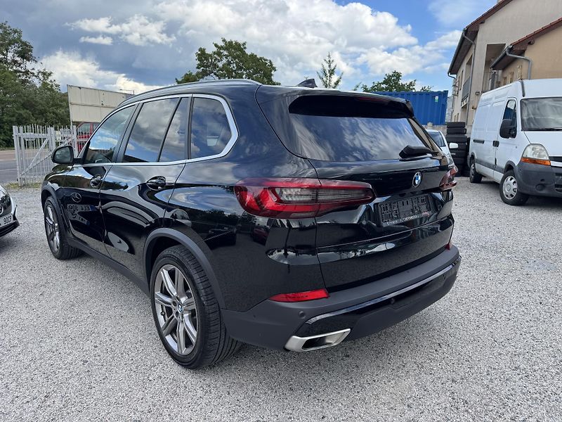 BMW X5 (2022)  xDrive40d 250 KW  - fotka 6 z 21