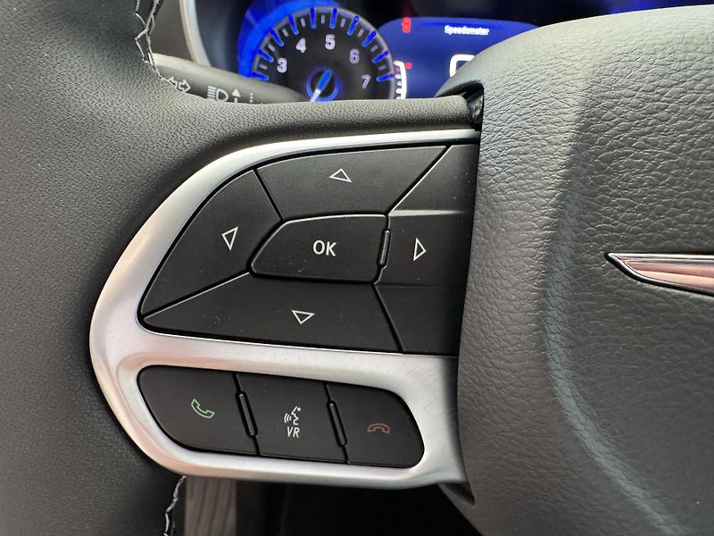Chrysler Pacifica Grand Caravan SXT - fotka 31 z 57