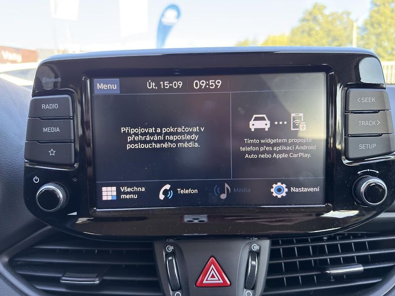 Hyundai i30 1.0-88KW,FB, REZERVACE - fotka 18 z 29
