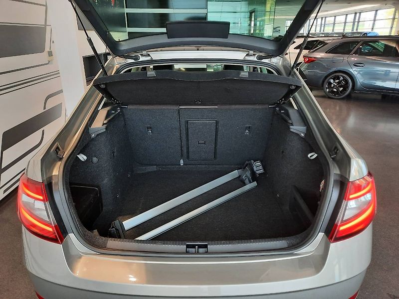 Škoda Octavia (2017) Laurin&Klement 2.0 TDI 4x4 (13 - fotka 24 z 26