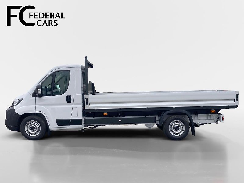 Peugeot Boxer (2025) Valník kabina 4350 L4 180k - fotka 2 z 14
