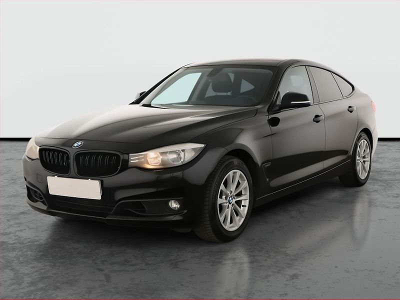 BMW Řada 3 (2013) 320i GT, Automat, Tempomat - fotka 2 z 13