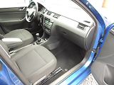 Škoda Rapid (2014) 1.2TSi,77kw,dobrá výbava,xenon - náhled 28