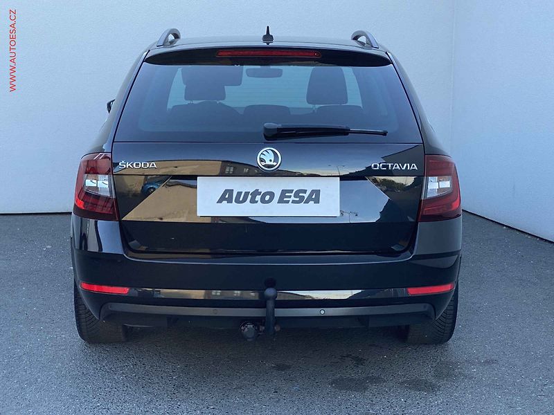 Škoda Octavia (2019) 2.0 TSi, Style, DSG, LED, TZ - fotka 5 z 18