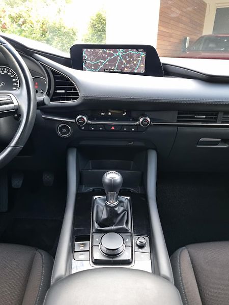 Mazda 3 (2021) 2.0 SELECTION,MATRIX,NAVI,HEAD - fotka 30 z 44