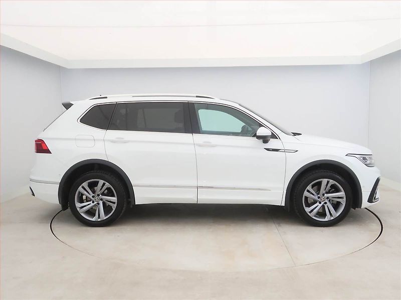 Volkswagen Tiguan Allspace (2021) R-Line 2.0 TDI - fotka 6 z 20